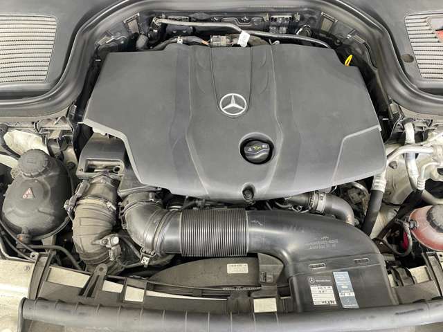 メルセデスベンツ ＧＬＣクラス ２２０ Ｄ ４マチック スポーツ （本革仕様） ディーゼルターボ ４ＷＤ R1年 (関東) 99