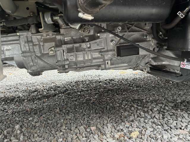 スズキ キャリイトラック ６６０ ＫＣエアコン・パワステ農繁 ３方開 ４ＷＤ R7年 (九州・沖縄) 99