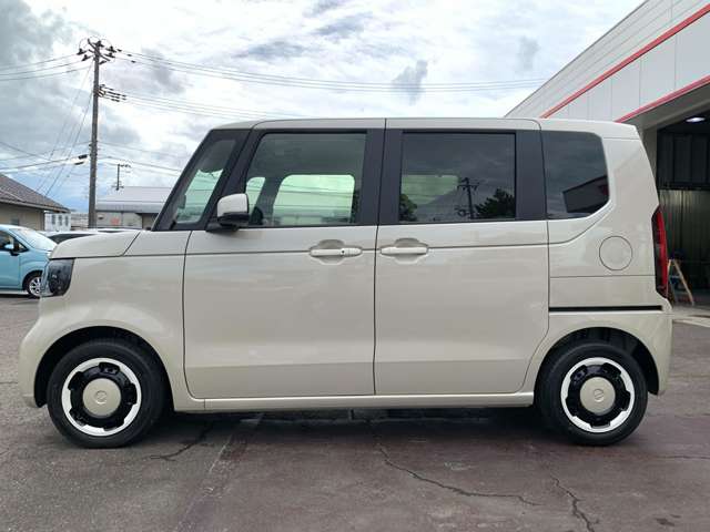 ホンダ Ｎ　ＢＯＸ ６６０ ファッションスタイル モノトーン R7年 (東北) 99