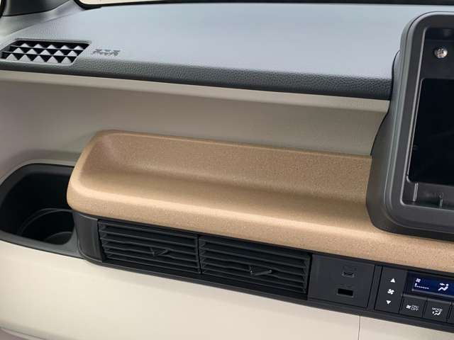 ホンダ Ｎ　ＢＯＸ ６６０ ファッションスタイル モノトーン R7年 (東北) 99