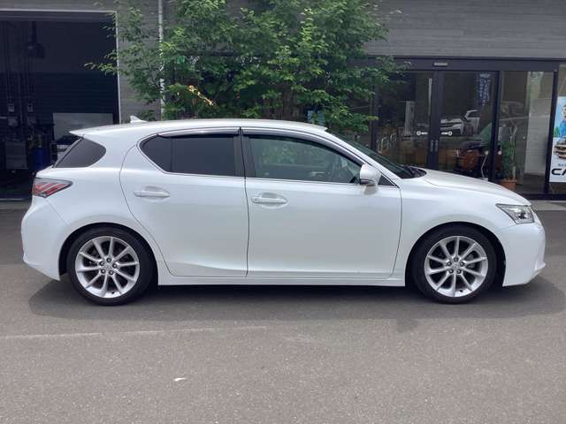 レクサス ＣＴ２００ｈ バージョンＣ H23年 (東北) 99