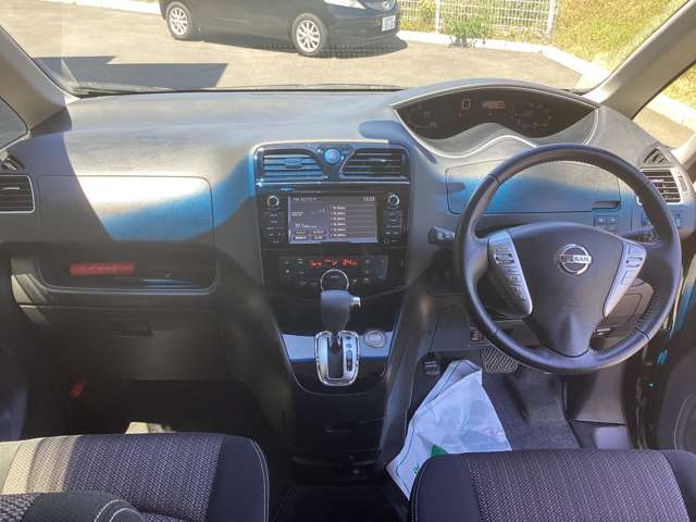 日産 セレナ ２．０ ハイウェイスター Ｓ－ＨＹＢＲＩＤ アドバンストセーフティ パッケージ H26年 (東北) 99