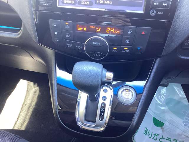 日産 セレナ ２．０ ハイウェイスター Ｓ－ＨＹＢＲＩＤ アドバンストセーフティ パッケージ H26年 (東北) 99