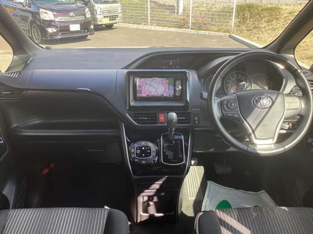 トヨタ ヴォクシー ２．０ ＺＳ 煌 H30年 (東北) 99