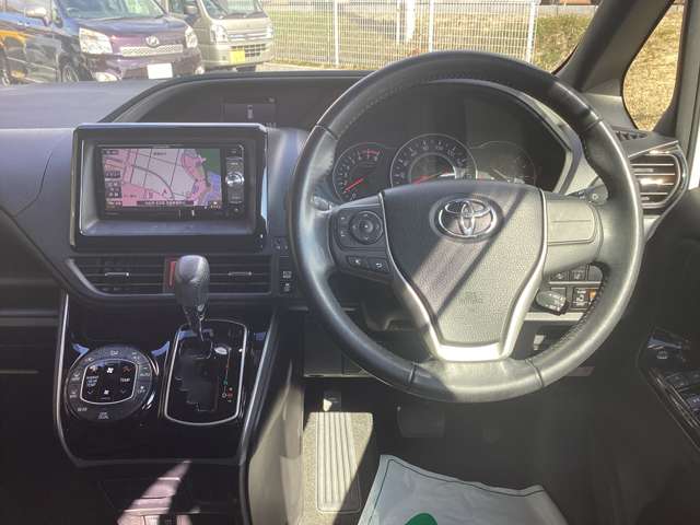 トヨタ ヴォクシー ２．０ ＺＳ 煌 H30年 (東北) 99