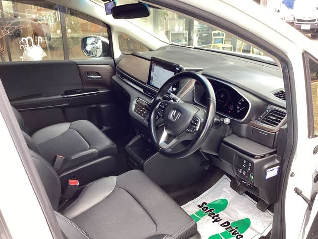 ホンダ オデッセイ ２．４ アブソルート ４ＷＤ R3年 (東北) 99