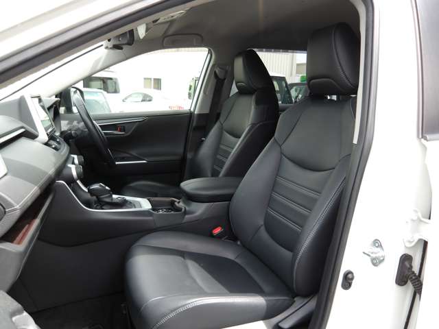 トヨタ ＲＡＶ４ ２．５ ハイブリッド Ｇ Ｅ－ＦＯＵＲ ４ＷＤ R2年 (東北) 99