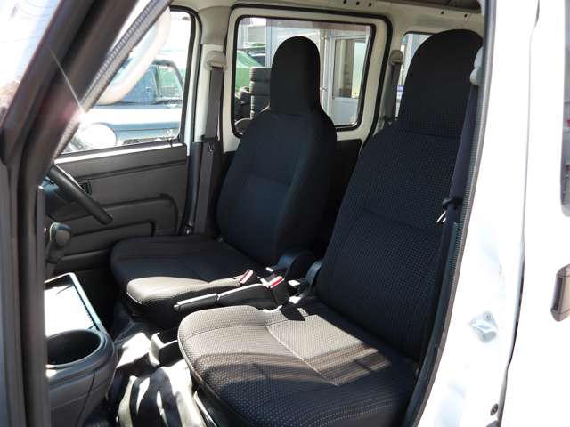 ダイハツ ハイゼットカーゴ ６６０ デラックス ＳＡＩＩＩ ハイルーフ ４ＷＤ R3年 (東北) 99