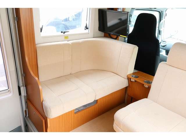 トヨタ カムロード キャンピングカーＬＴキャンパーレガードネオ R3年 (東北) 99