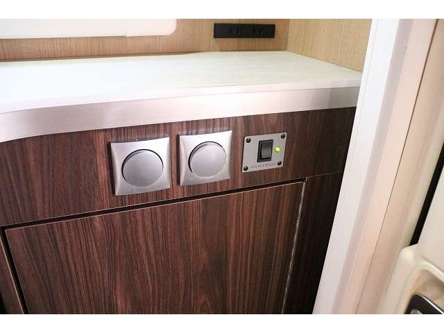 トヨタ カムロード キャンピングカーバンテックコルドリーブス R4年 (東北) 99