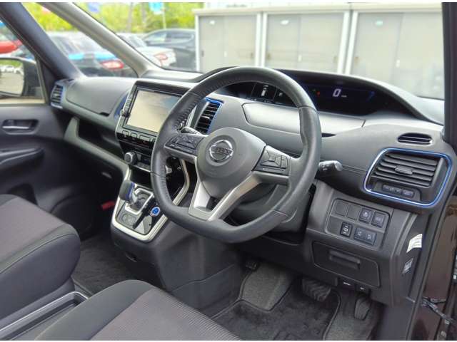 日産 セレナ １．２ Ｅ－ＰＯＷＥＲ ハイウェイスター Ｖ R1年 (東北) 99