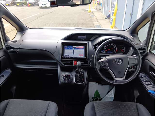 トヨタ ヴォクシー ２．０ Ｖ H27年 (東北) 99