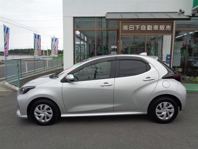 トヨタ ヤリス １．０ Ｘ R3年 (東北) 99