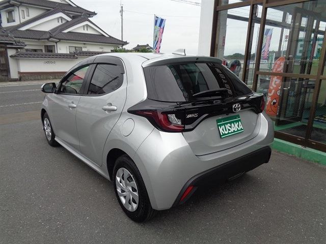 トヨタ ヤリス １．０ Ｘ R3年 (東北) 99