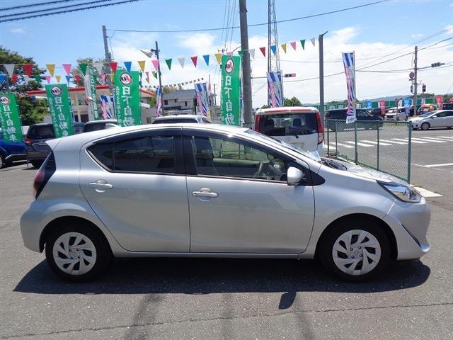 トヨタ アクア １．５ Ｓ R3年 (東北) 99