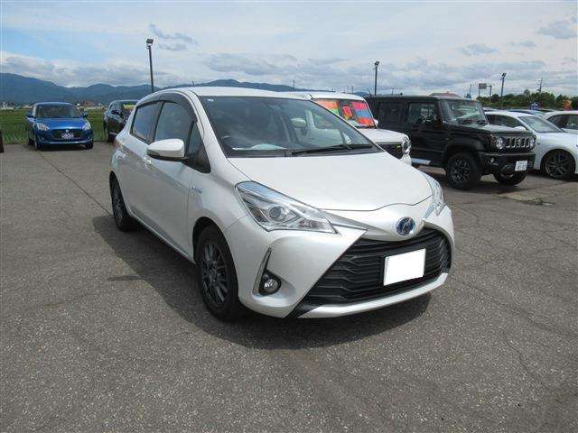トヨタ ヴィッツ　ハイブリッド １．５ ハイブリッド Ｕ H29年 (東北) 99
