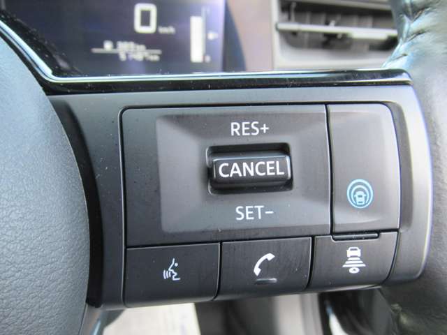 日産 ノート １．２ Ｘ ＦＯＵＲ ４ＷＤ R3年 (東北) 99