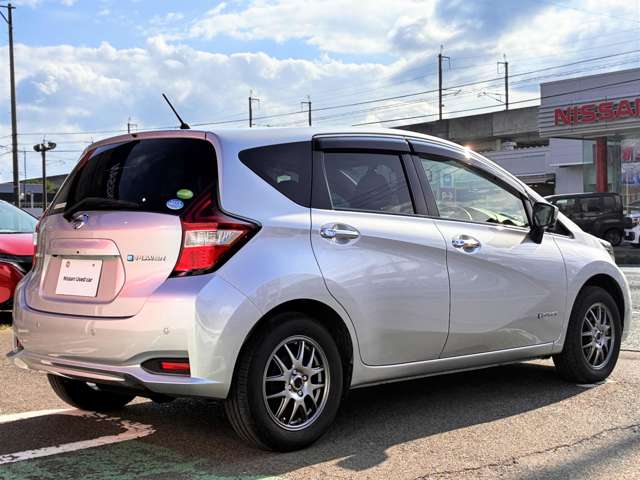 日産 ノート １．２ Ｅ－ＰＯＷＥＲ Ｘ ＦＯＵＲ ４ＷＤ R1年 (東北) 99