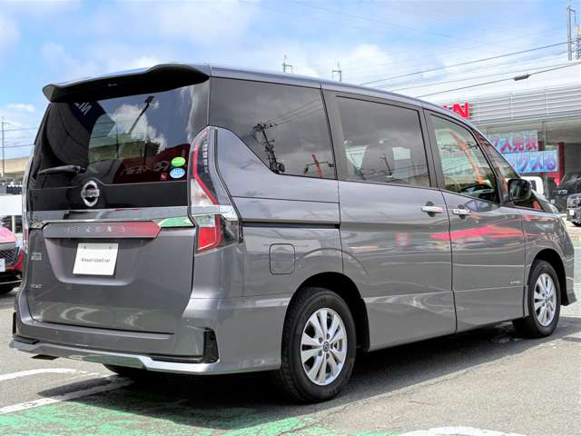 日産 セレナ ２．０ ハイウェイスター Ｖ ４ＷＤ R1年 (東北) 99
