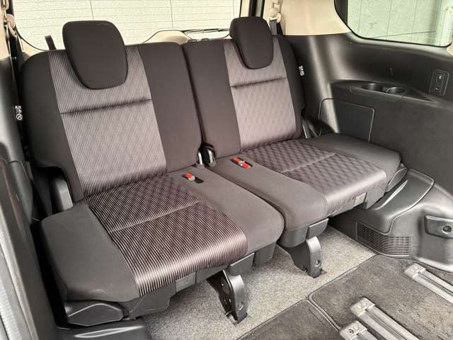 日産 セレナ ２．０ ハイウェイスター Ｖ ４ＷＤ R1年 (東北) 99