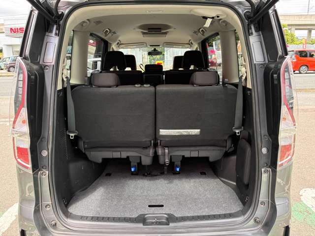 日産 セレナ ２．０ ハイウェイスター Ｖ ４ＷＤ R1年 (東北) 99