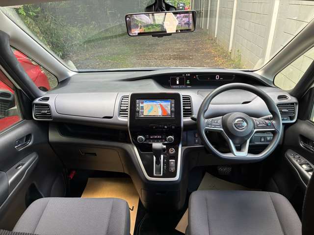 日産 セレナ ２．０ Ｘ ４ＷＤ H29年 (東北) 99