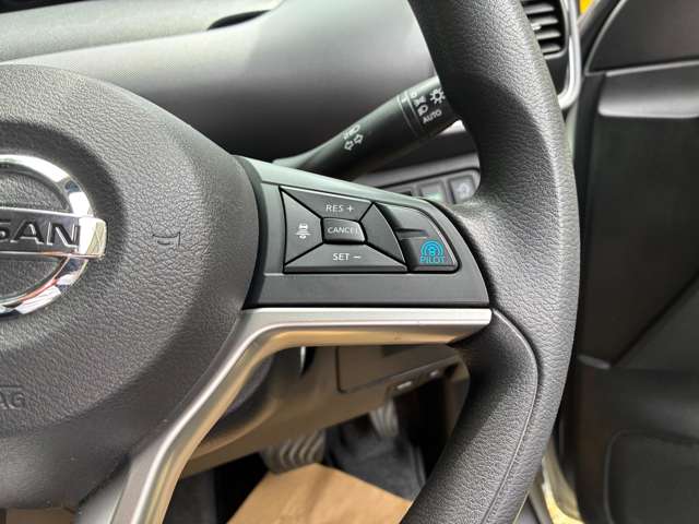日産 セレナ ２．０ Ｘ ４ＷＤ H29年 (東北) 99