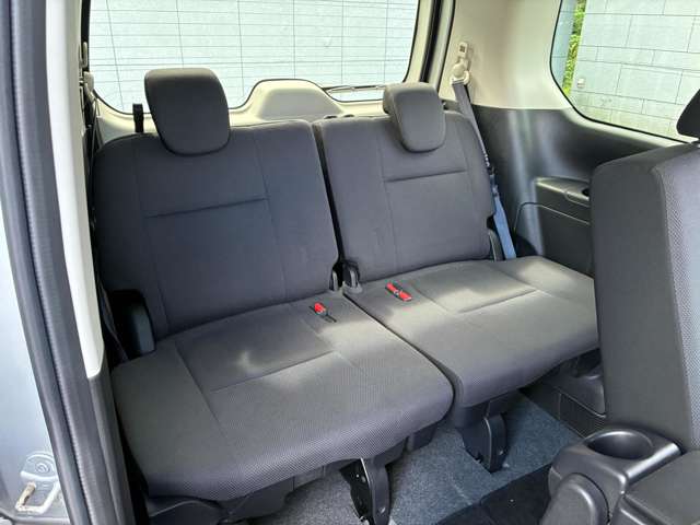 日産 セレナ ２．０ Ｘ ４ＷＤ H29年 (東北) 99