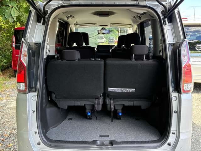 日産 セレナ ２．０ Ｘ ４ＷＤ H29年 (東北) 99