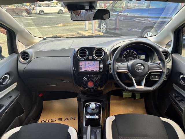 日産 ノート １．２ Ｅ－ＰＯＷＥＲ Ｘ ＦＯＵＲ ４ＷＤ H30年 (東北) 99