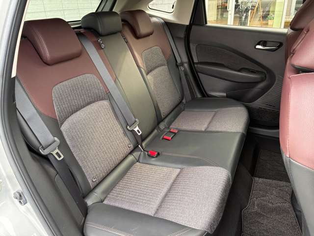 日産 ノートオーラ １．２ Ｇ R4年 (東北) 99