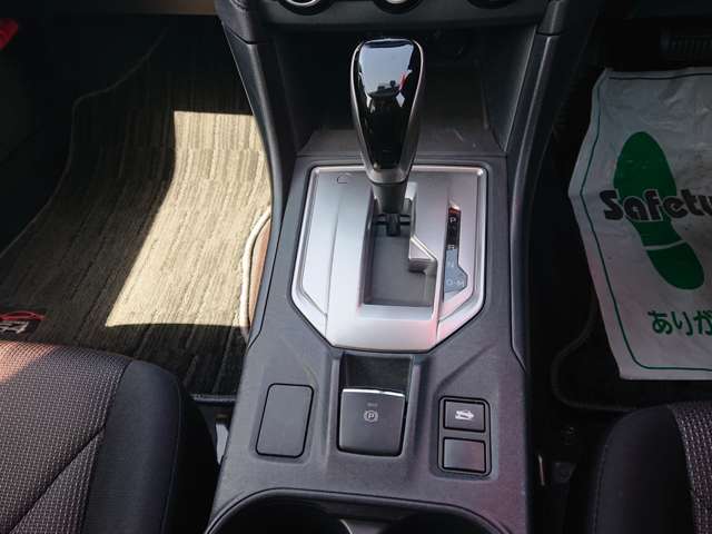 ホンダ  １．６ Ｉ－Ｌ アイサイト ４ＷＤ H29年 (東北) 99
