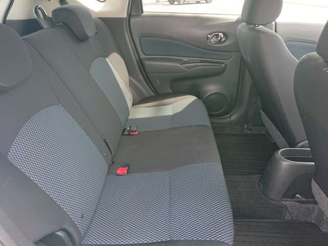 日産 ノート １．２ Ｘ ＦＯＵＲ ４ＷＤ H25年 (東北) 99