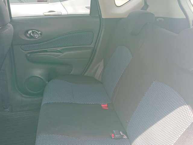 日産 ノート １．２ Ｘ ＦＯＵＲ ４ＷＤ H25年 (東北) 99