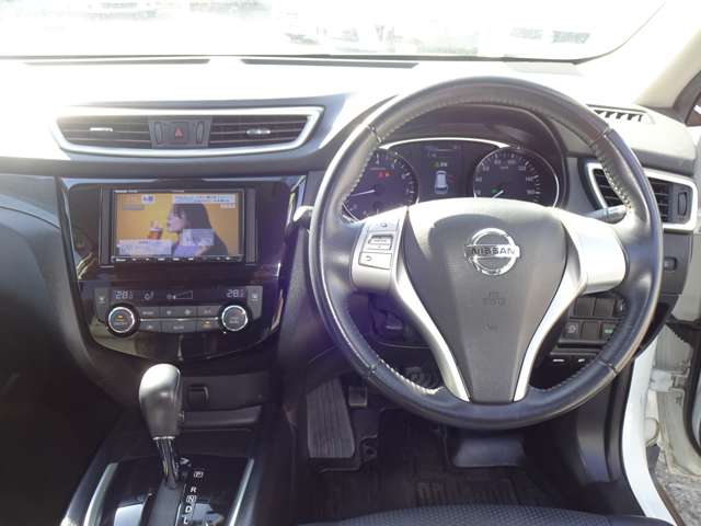 日産 エクストレイル ２．０ ２０Ｘ エマージェンシーブレーキパッケージ ３列車 ４ＷＤ H26年 (東北) 99