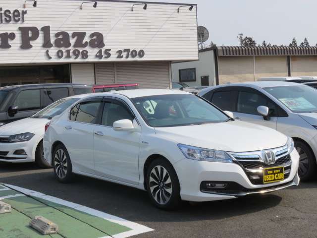 ホンダ アコード　ハイブリッド ２．０ ＥＸ H26年 (東北) 99