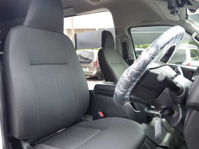 トヨタ ハイエースバン ２．８ ＤＸ ワイド スーパーロング ハイルーフ ＧＬパッケージ ディーゼルターボ ４ＷＤ R2年 () 99