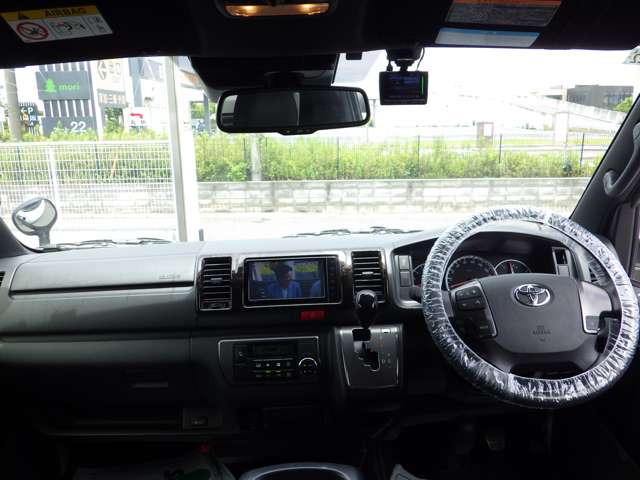 トヨタ レジアスエースバン ２．８ スーパーＧＬ ダークプライムＩＩ ロングボディ ディーゼルターボ ４ＷＤ R1年 (関東) 99