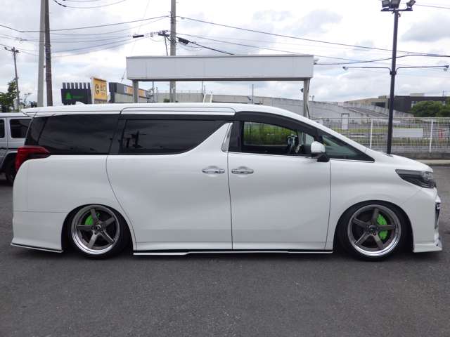トヨタ アルファード ２．５ Ｓ Ｃパッケージ R1年 (関東) 99