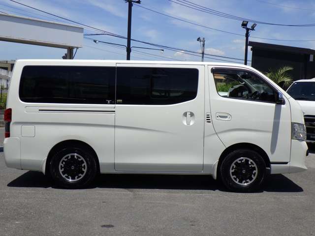 日産 ＮＶ３５０キャラバン ２．５ プレミアムＧＸ ロングボディ ディーゼルターボ ４ＷＤ H29年 (関東) 99