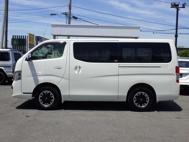 日産 ＮＶ３５０キャラバン ２．５ プレミアムＧＸ ロングボディ ディーゼルターボ ４ＷＤ H29年 (関東) 99