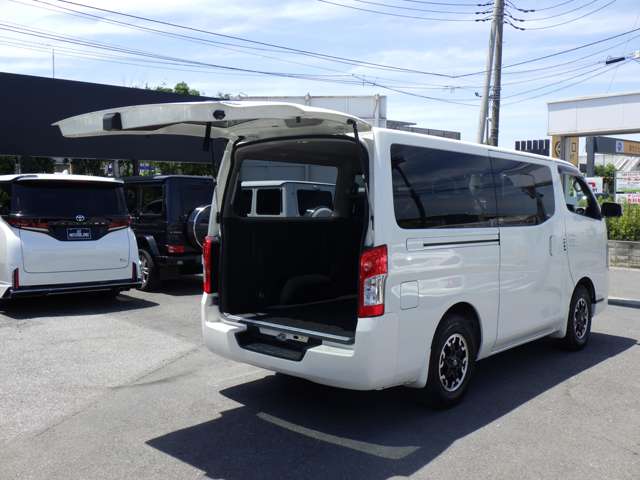 日産 ＮＶ３５０キャラバン ２．５ プレミアムＧＸ ロングボディ ディーゼルターボ ４ＷＤ H29年 (関東) 99