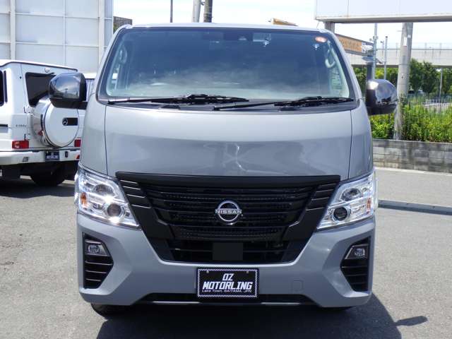 日産 キャラバンバン ２．０ グランド プレミアムＧＸ ロングボディ マルチベッド テーブル付車 R4年 (関東) 99