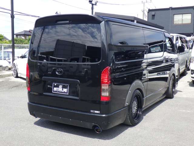 トヨタ ハイエースバン ２．０ スーパーＧＬ ダークプライムＩＩ ロングボディ R1年 (関東) 99