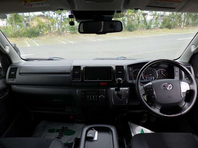 トヨタ ハイエースバン ２．８ スーパーＧＬ ダークプライムＩＩ ロングボディ ディーゼルターボ ４ＷＤ H30年 (関東) 99