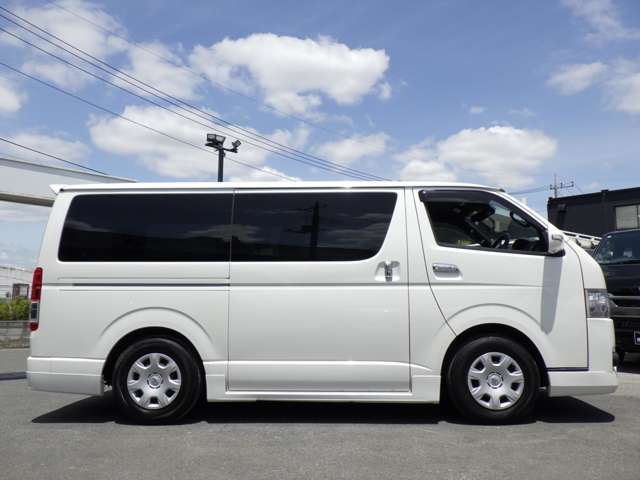 トヨタ レジアスエースバン ２．８ スーパーＧＬ ダークプライムＩＩ ロングボディ ディーゼルターボ ４ＷＤ R1年 (関東) 99