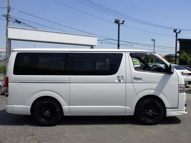 トヨタ ハイエースバン ２．８ スーパーＧＬ ダークプライムＩＩ ロングボディ ディーゼルターボ ４ＷＤ R4年 (関東) 99