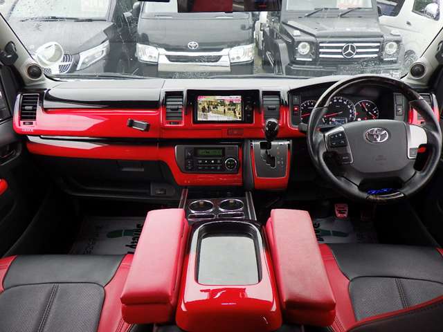 トヨタ ハイエースバン ２．０ スーパーＧＬ ダークプライム ロングボディ H30年 (関東) 99