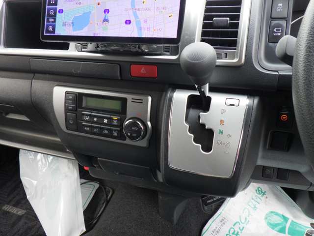トヨタ ハイエースワゴン ２．７ ＧＬ ロング ミドルルーフ ４ＷＤ R5年 (関東) 99