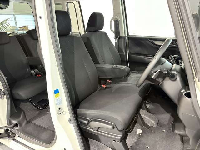 ホンダ Ｎ　ＢＯＸ ６６０ カスタムＧ ターボＳＳパッケージ H25年 (関東) 99